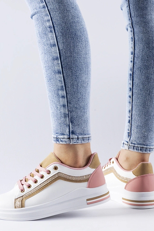 Valged ja roosad kuldsete... Valged ja roosad kuldsete...