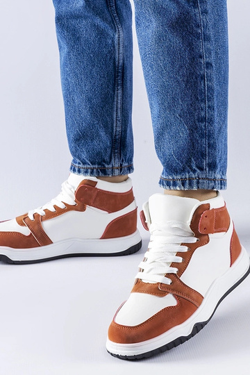 Elizabethi valged-pruunid...