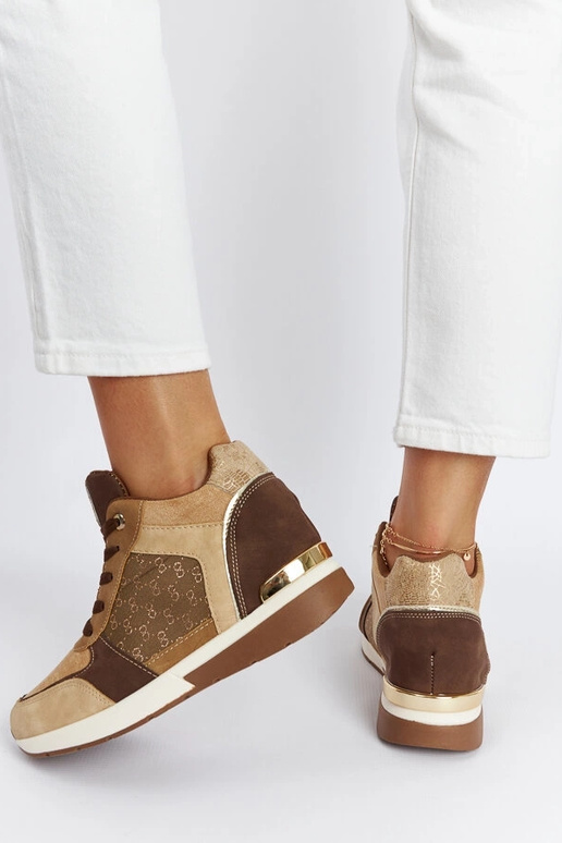 Pruunid Chestnut Wedge tossud