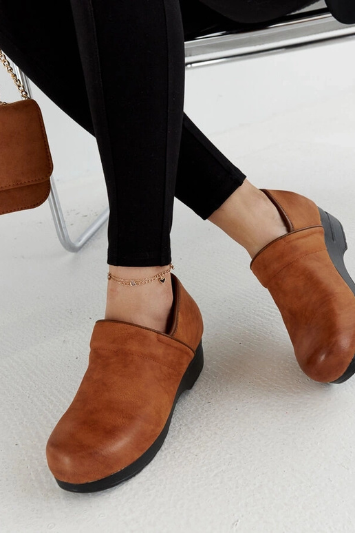 Pruunid Montoro platvormkingad – soe...