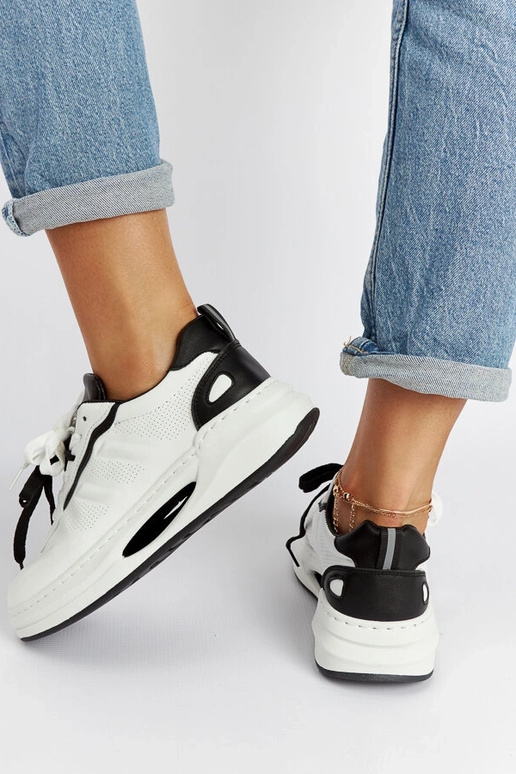 Galdino valged-mustad tossud