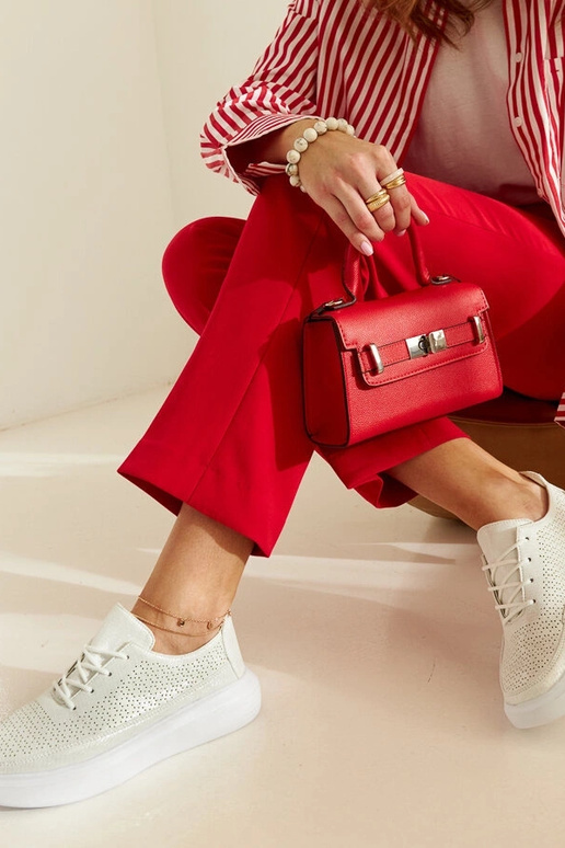 Naiste hõbedased tossud platvormil,... Naiste hõbedased tossud platvormil,...