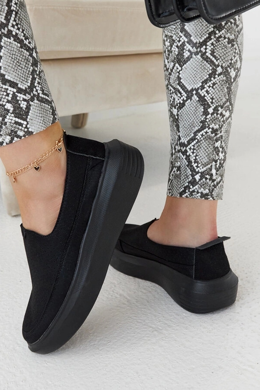 Mustad ažuursed naistekingad,...