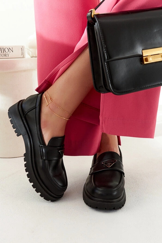 Teri mustad mokasiinid