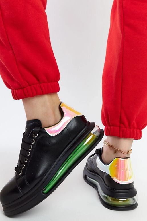 Mustad tossud platvormil GOE NN2N4030 Mustad tossud platvormil GOE NN2N4030