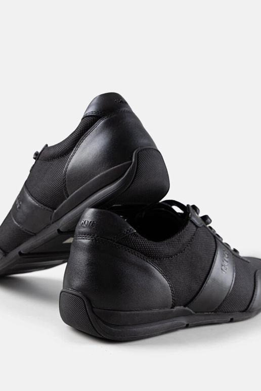 GOE NN1N4004 mustad meeste tossud