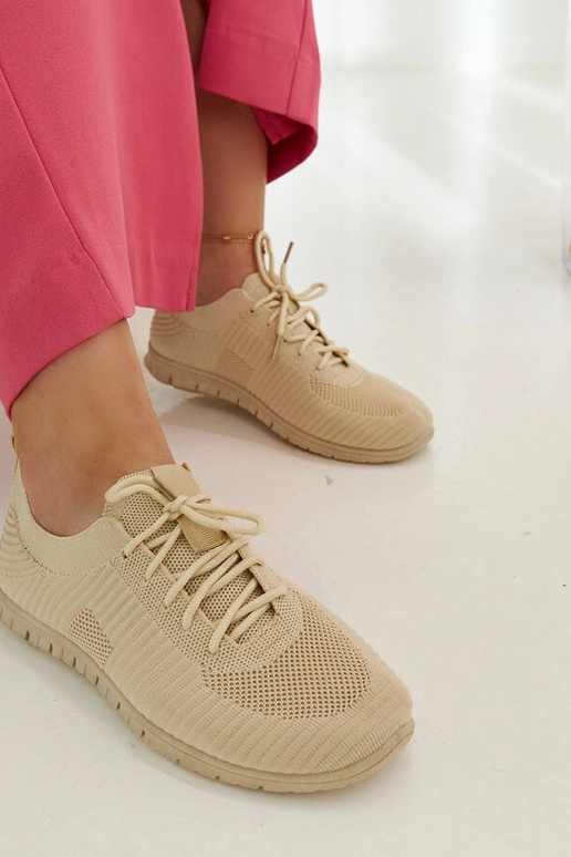 Beežist kangast tossud Erminio