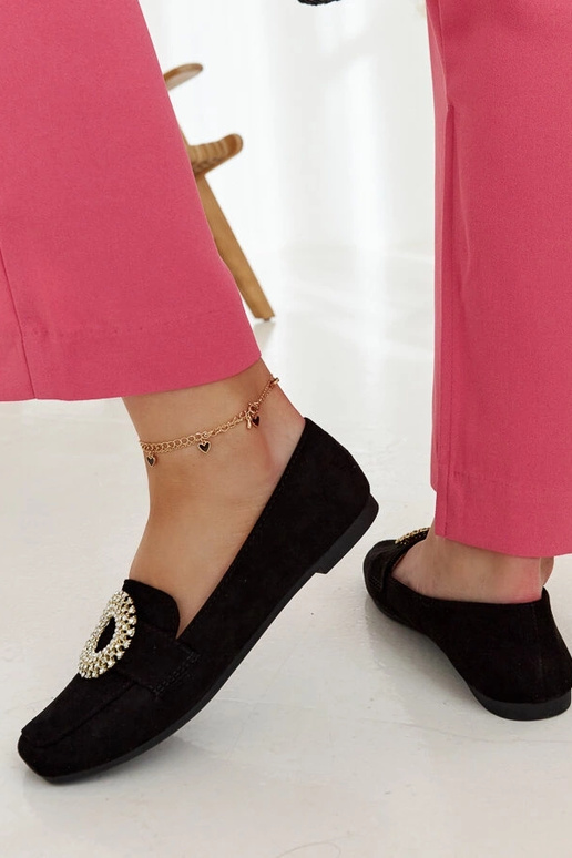 Mustad mokassiinid, mis on...