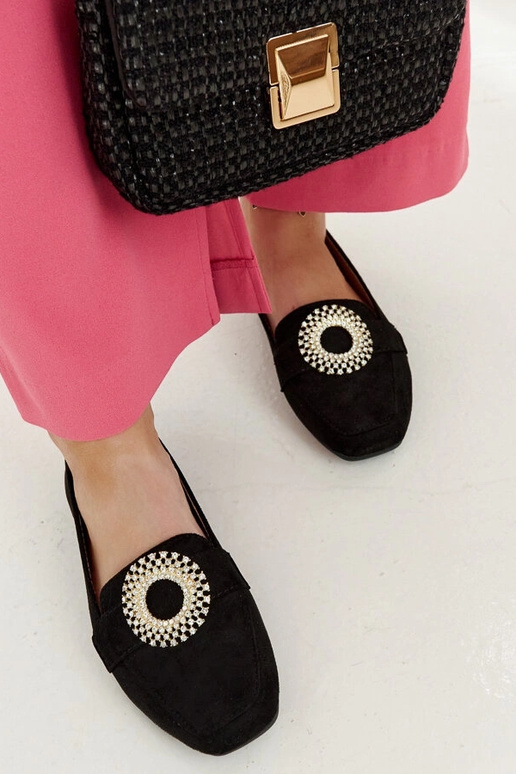 Mustad mokassiinid, mis on...