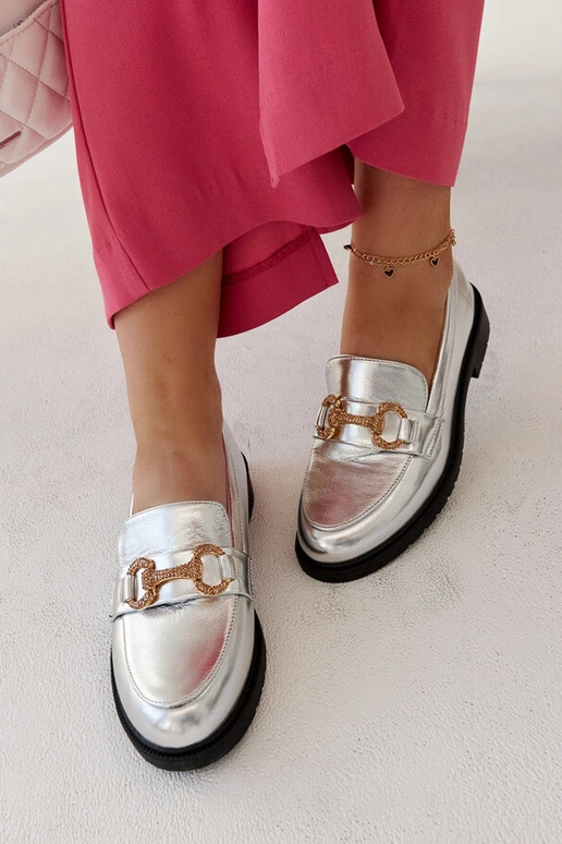 Aleyna hõbedased mokasiinid...