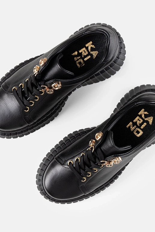 Mustad nahast platvormiga...