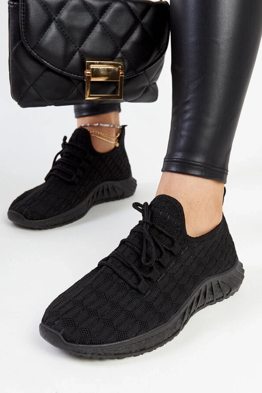 Mustad kangasest spordijalatsid Milena