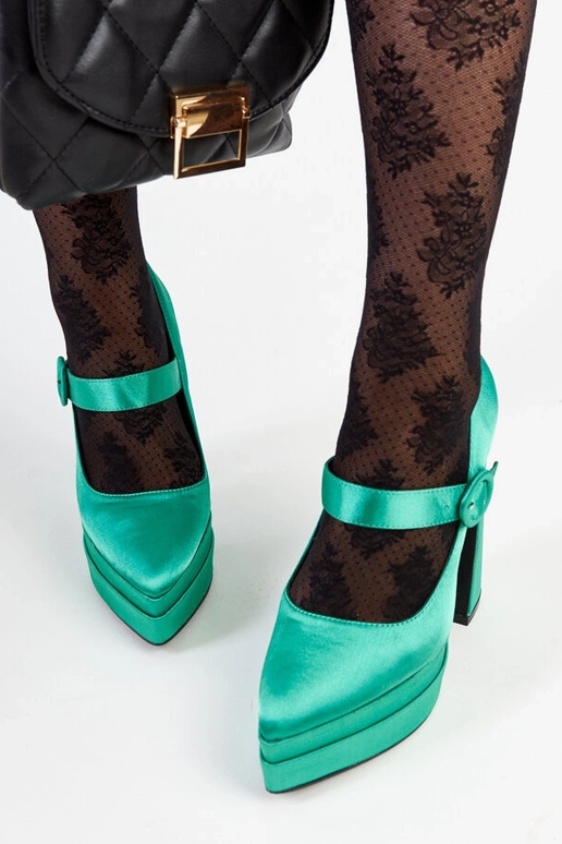 Mike'i rohelised kõrge kontsaga pumbad Mike'i rohelised kõrge kontsaga pumbad