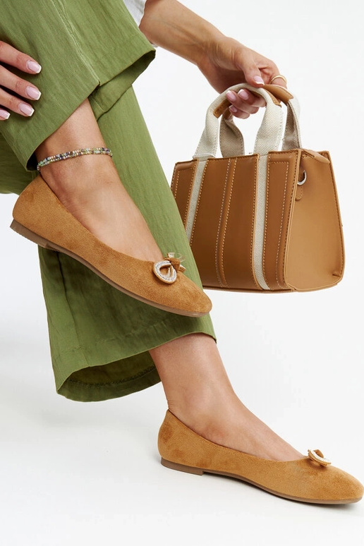 Pruunid balletikorterid vibuga Gaillou Pruunid balletikorterid vibuga Gaillou