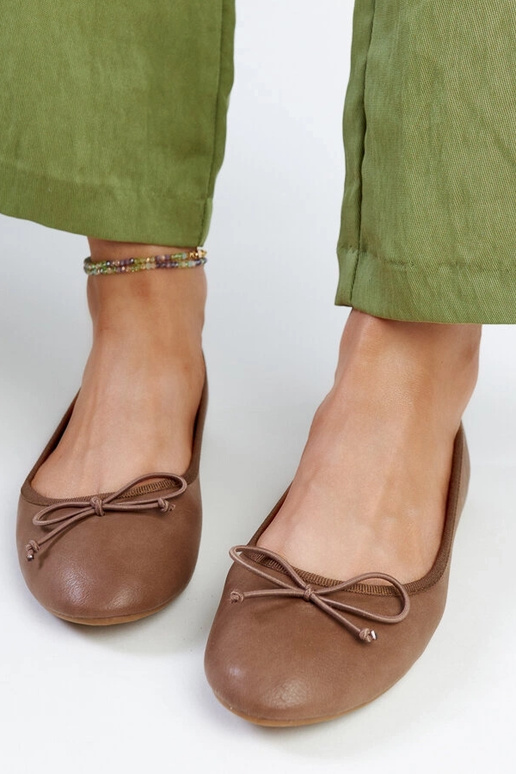 Pruunid ökonahast balletikorterid Pavla Pruunid ökonahast balletikorterid Pavla