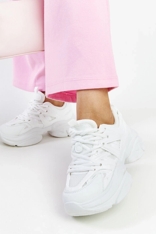 Valged sporditossud Feaven