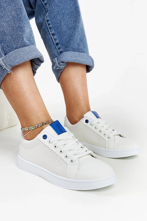 Valged ökonahast tossud Semret