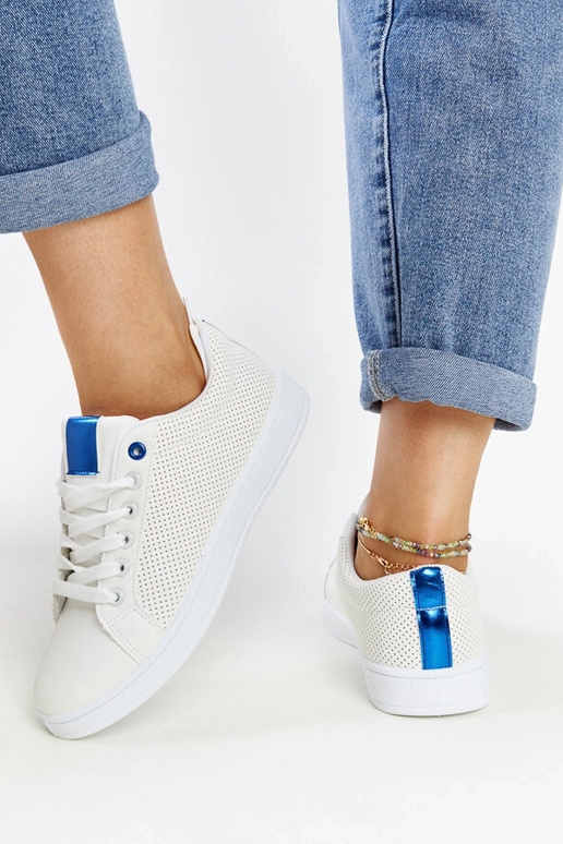 Valged ökonahast tossud Semret