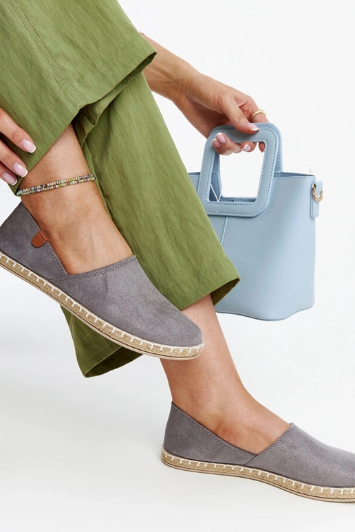 Gimja hallid tossud Gimja hallid tossud