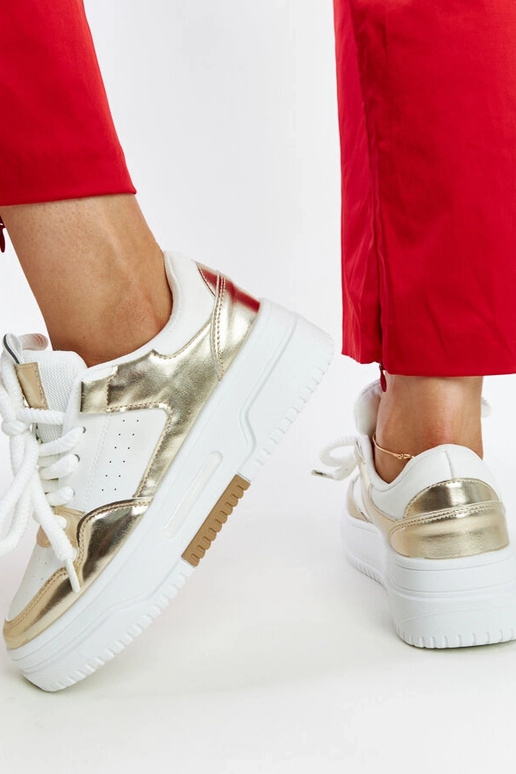 Valged ja kuldsed Farkas kõrge...