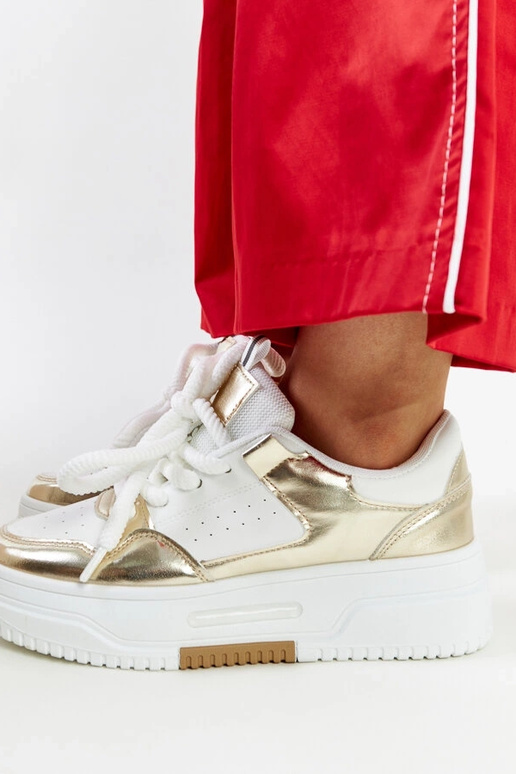 Valged ja kuldsed Farkas kõrge...