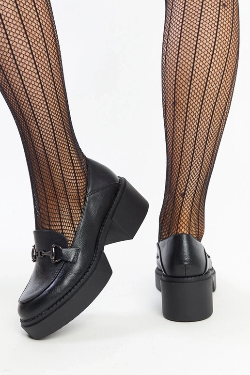 Mustad ökonahast kõrge kontsaga...