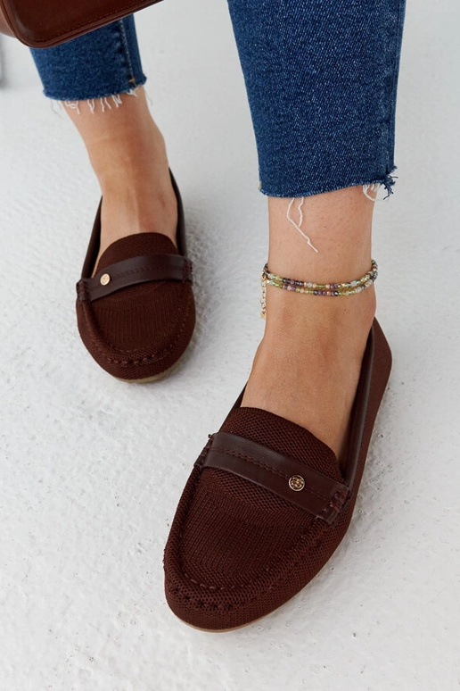 Fombio pruunist kangast pätsid