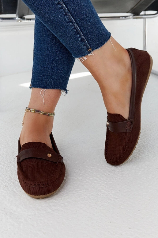 Fombio pruunist kangast pätsid