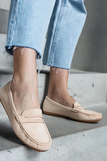 Beežid mokasiinid... 2