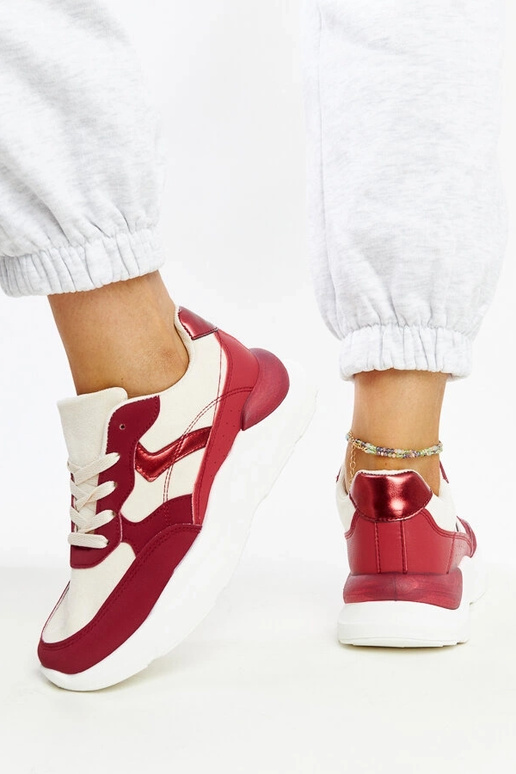 Beežid ja punased Nereida platvormtossud Beežid ja punased Nereida platvormtossud