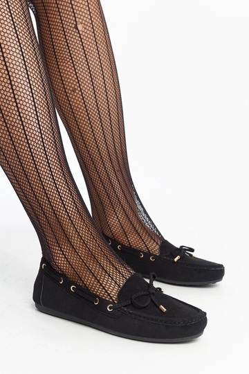 Aneesa mustad seemisnahast... 2