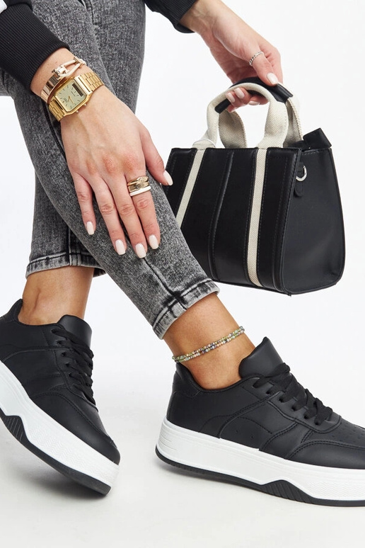 Mustad tossud paksema tallaga Rafida Mustad tossud paksema tallaga Rafida