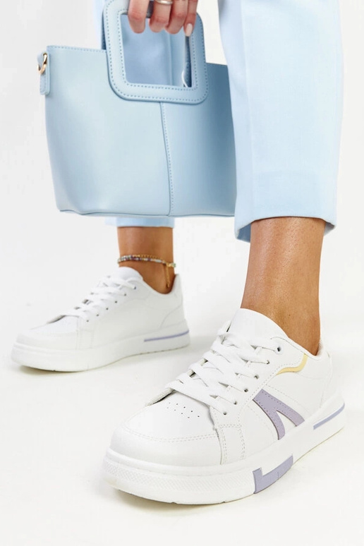 Valged Zorica värviga tossud Valged Zorica värviga tossud