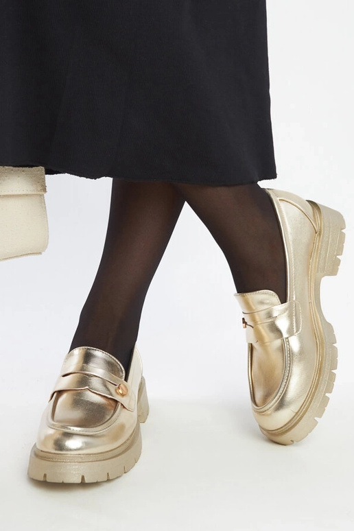 Kuldne mokasiin kunstnahast Mladenka