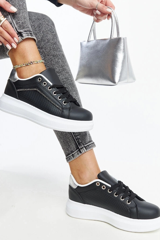 Mustad tossud dekoratiivsete kividega... Mustad tossud dekoratiivsete kividega...