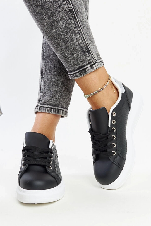 Mustad tossud dekoratiivsete kividega... Mustad tossud dekoratiivsete kividega...