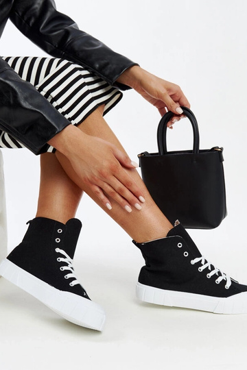 Mustad kõrged tossud Vinka 2