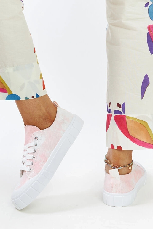 Jerina roosast kangast tossud