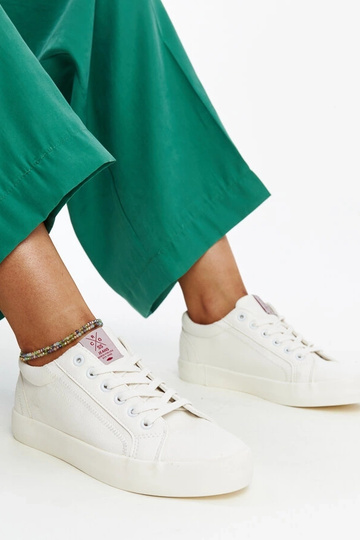 Valged naiste ökonahast tossud CROSS JEANS 2
