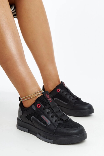 Mustad ja hallid naiste...