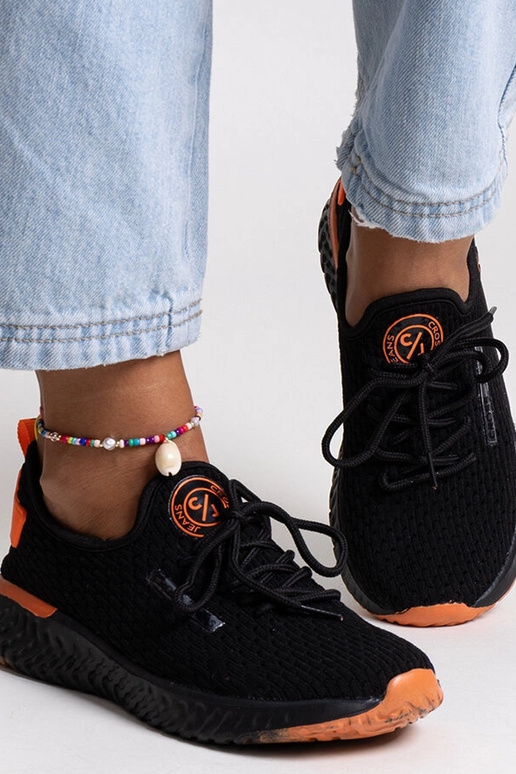 Mustast kangast tossud naistele CROSS... Mustast kangast tossud naistele CROSS...