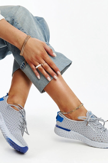 Hallist kangast tossud... 2