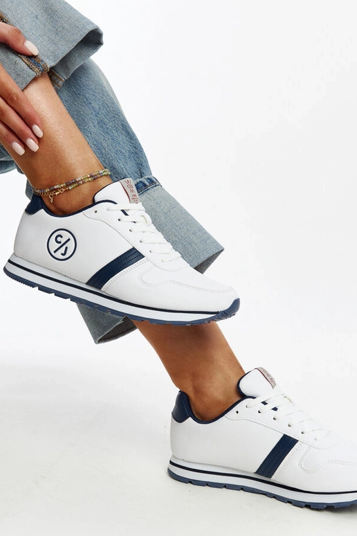 CROSS JEANS valged ja tumesinised... CROSS JEANS valged ja tumesinised...