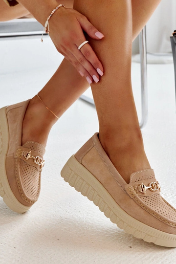 Beežid nahast poolsaapad... 2