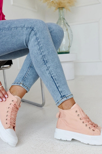 Kõrgroosad paksud tossud... 2