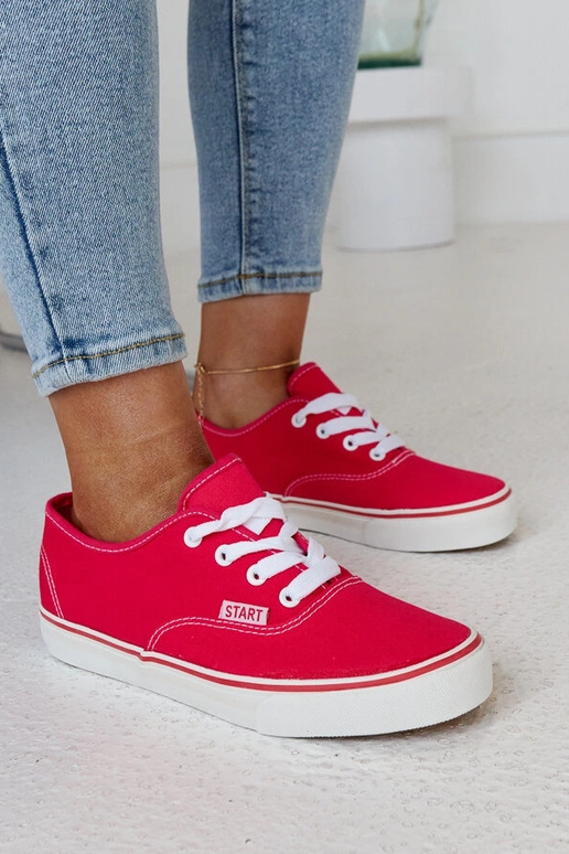 Tumeroosad klassikalised Erla tossud