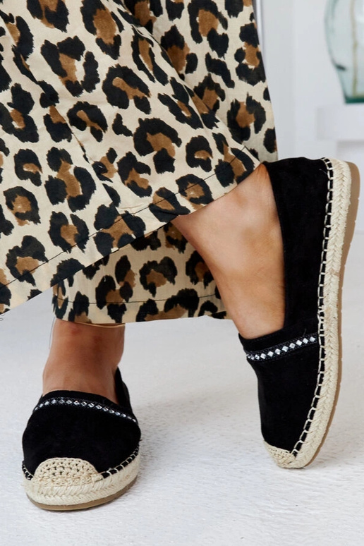 Mustad tsirkoonidega espadrillid Abia