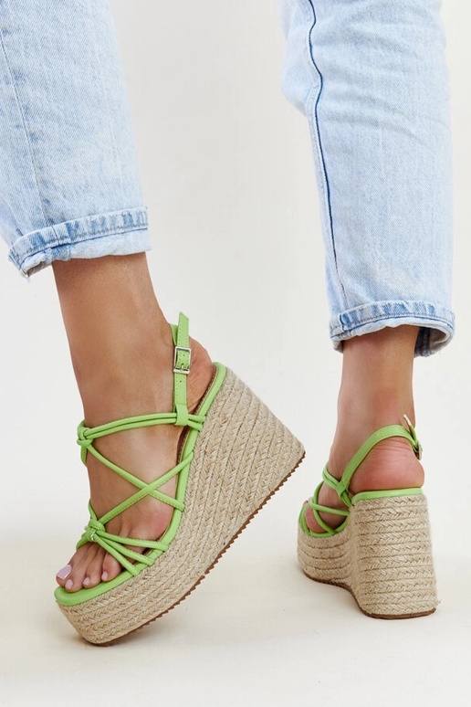 Rohelised Mara kiilu sandaalid