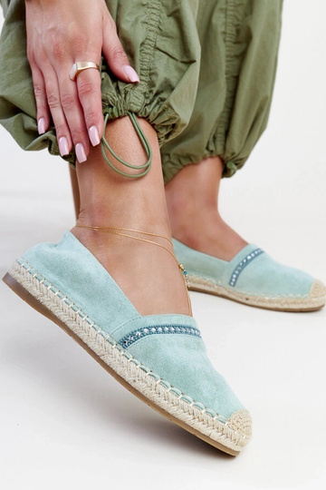 Rohelised espadrillid tsirkoonidega Abia