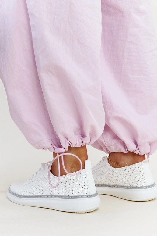 Valged ja hallid ažuursed tossud Biserka Valged ja hallid ažuursed tossud Biserka